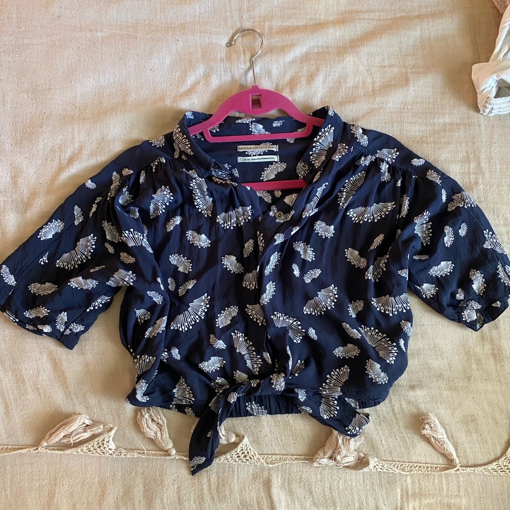 Navy blue Urban Outfitters crop top button down
